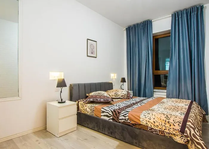 Luxury Center * Bucureşti